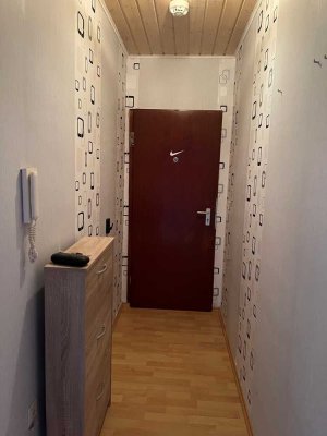 KH-Winzenheim: Single-Wohnung -klein-hübsch-hell- mit Balkon