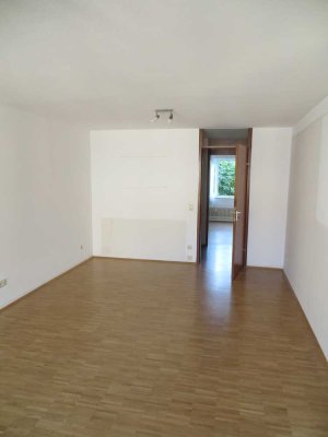 Helle 3-Zimmer-Wohnung in Esslingen-Weil mit Balkon und Stellplatz