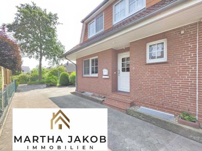 Top gepflegte DHH mit 4 Zimmern, Garten, Keller, Einbauküche & Garage in Delmenhorst-Stickgras!