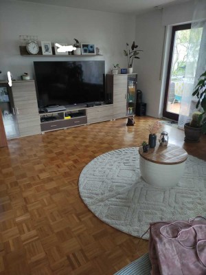 Großzügige 2,5-Raum-EG Wohnung / großem Balkon / Gartennutzung / Schwieberdingen