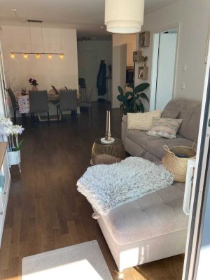 Exklusive, neuwertige 2-Zimmer-Erdgeschosswohnung mit Balkon und EBK in Dachau