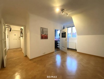 Zentral gelegene DG-Wohnung nahe Währinger Einkaufsstraße, U6 und Volksoper