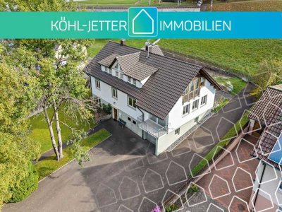 Sonniges, gepflegtes Ein-/Zweifamilienhaus mit großem Grundstück in Nusplingen!