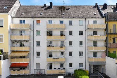 Stadtwohnung mit Balkon und PKW-Stellplatz