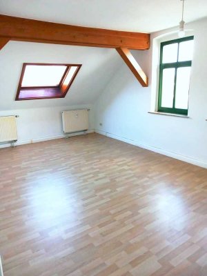 3-Zimmer-DG Wohnung mit Flair
