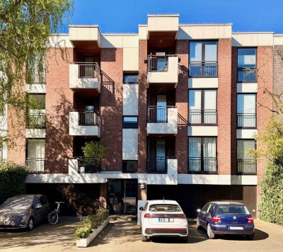 ELEGANTE 2 RAUM WOHNUNG & PKW-STELLPLATZ IN BESTER LAGE