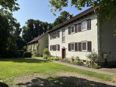 Gemütliche 3-Zimmer Wohnung in Bad Salzuflen! Grünanlage hinter dem Haus*** In Renovierung!