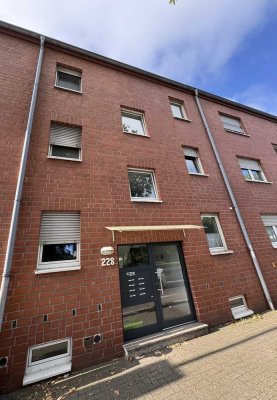 Faktor 14,7 *PROVISIONSFREI* renoviertes & vermietetes 1,5 Zimmer-Apartment in Bottrop