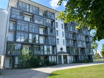 Helle 1-Zimmer-Wohnung mit Loggia in Schwabing-West