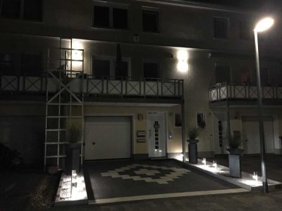 Modernes, familienfreundliches Reihenmittelhaus mit Garten und großzügigen Wohnkonzept zu vermieten!