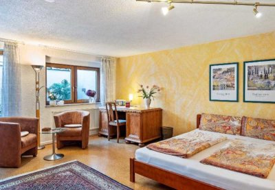 Möblierte Souterrain-Wohnung ab 01.01.-20.07.2026 mit Terrasse in FR-Hochdorf