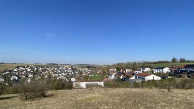 MODERNISIERTE 4,5-ZIMMER-MAISONETTE-WOHNUNG IN TOP AUSSICHTSLAGE MIT GARAGE UND NEUER PELLETHEIZUNG