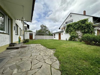 Gepflegte 3,5-Zimmer-Erdgeschosswohnung mit eigenem Garten und Garage in Remagen