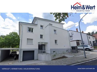Moderne 2-Zimmer-Wohnung mit sonnigem Balkon in Gaggenau, Einbauküche und Stellplatz