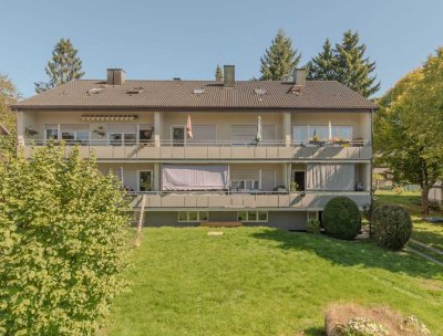 Attraktives Mehrfamilienhaus mit 9 Wohnungen, Gärten, Garagen und Stellplätzen in beliebter Wohnlage