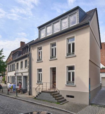 von Privat: komplettes Haus  im historischen Zentrum von Kaiserswerth zu vermieten