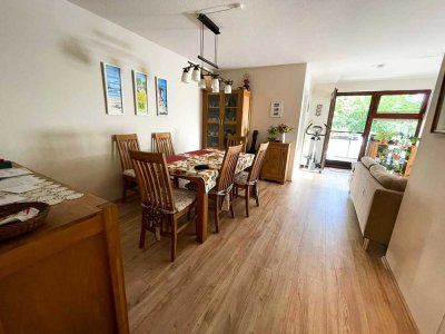 Helle 2 Zimmer Wohnung mit Terrasse in Grevenbroich