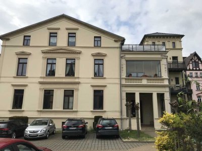 2-Raum-Wohnung mit Balkon in gepflegter Stadtvilla zu vermieten