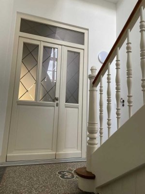 4 Zimmer Wohnung / Büro / Praxis