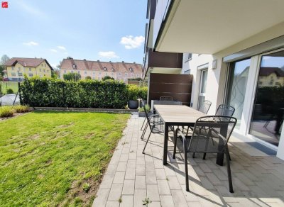 Neuwertige Terrassenwohnung mit privatem Garten