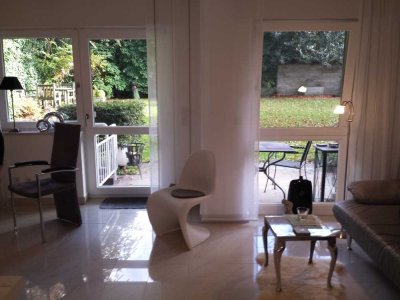 Moderne 1-Raum-Wohnung mit Einbauküche und Balkon in exclusiver Lage in Essen-Bredeney