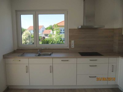 Moderne 3-Zimmer-Wohnung mit Balkon und EBK in Bad Windsheim
