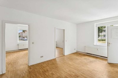 Dreizimmerwohnung, Hochparterre, Nähe HTWK, geeignet auch für Zweier-WG