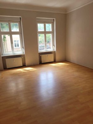 4 Zimmer mit Einbauküche, Zentrumsnah