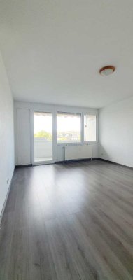 helle 4 Zimmer-Wohnung