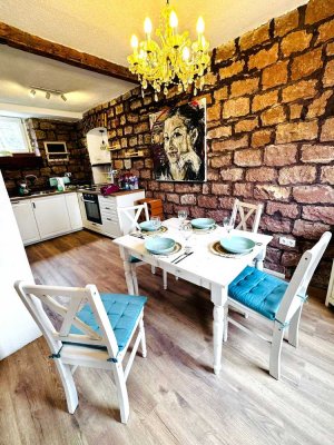 Stilvolles, saniertes 2-Zimmer-Altbauhaus mit EBK in St. Martin
