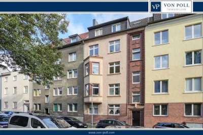 Attraktive Altbauwohnung mit Loggia in ruhiger, innenstadtnaher Lage
