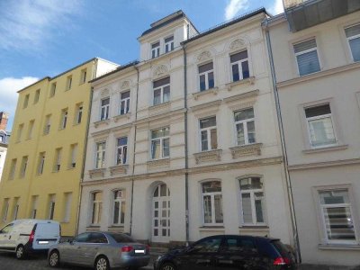 frisch renovierte 1,5 Zimmer Wohnung in Zentrumsnähe
