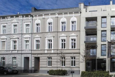 5 Zimmer-Wohnung in frisch saniertem Gründerzeithaus