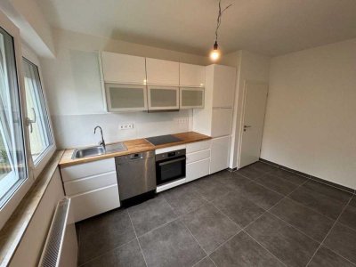 Martinsviertel: Gemütliche 2-Zimmer-Wohnung + 10,5 m² Mansardenzimmer im DG