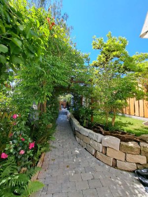 Liebevoll kernsaniertes Reihenmittelhaus mit Gartenidylle – ruhige Lage & perfekte Stadtanbindung!