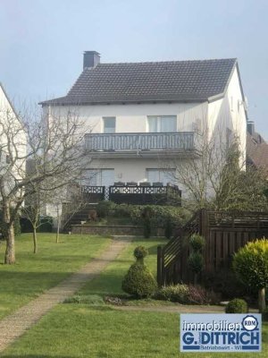 Charmantes Zweifamilienhaus in gepflegtem Zustand – ideal für zwei Generationen