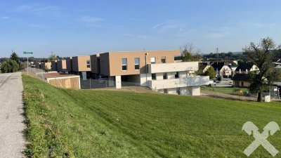 Erdgeschoßwohnung mit riesigem Garten - Bezug bis 05/2027 möglich!