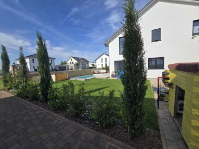 Geräumige 7,5-Raum-Doppelhaushälfte mit lux. Innenausstattung in Freimersheim (Pfalz)