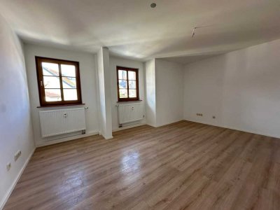 3 Raumwohnung mit neuer Einbauküche