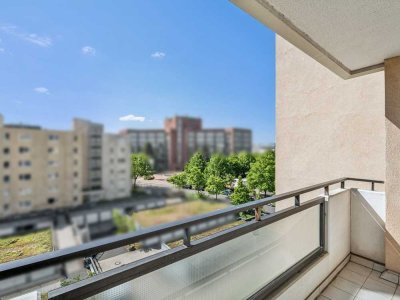 Mainz Hartenberg-Münchfeld: Helle 3-Zimmer-Wohnung mit Garage zum Sofortbezug
