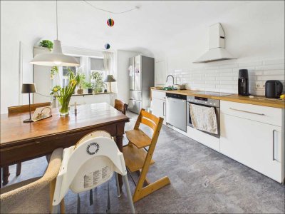 Viel Platz mitten in der Stadt - außergewöhnliche 4 Zimmer Wohnung mit EBK in der Fußgängerzone