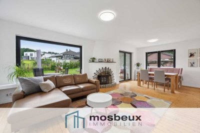 Freistehender und modernisierter Bungalow mit idealer Aufteilung auf großzügigem ruhigem Grundstück