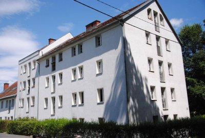 MÖGEN SIE DAS RAUSCHEN AM BACH ?