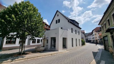 Energieeffiziente Neubau Wohnung mit Einbauküche und Terrasse