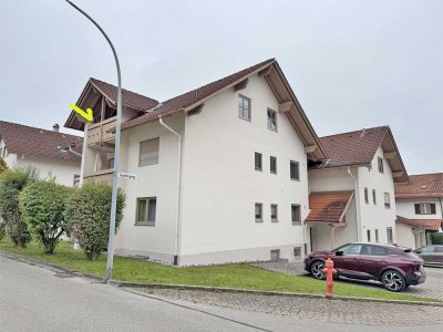 Schöne 2 Zi-Dachwohnung in ruhiger Lage