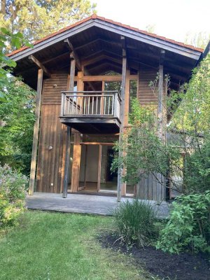 Wunderschönes Einfamilienaus, 3 Zimmer/Wohnküche/Bad direkt am Hachinger Bach
