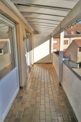 6107 - 2-Zimmerwohnung mit Loggia in Durlach-Aue!