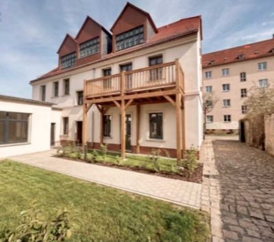 Erstbezug nach Sanierung | 2 Zimmer mit Terrasse & Fußbodenheizung | ruhiger Innenhof Alt-Lindenau