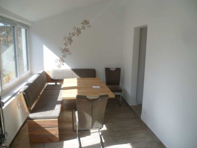 Freundliche Hochparterre-Wohnung mit gehobener Innenausstattung in Berlin Kaulsdorf (Hellersdorf)