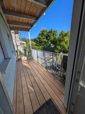 Kernsanierte 4-Zimmer-Wohnung mit Garten zur Alleinnutzung